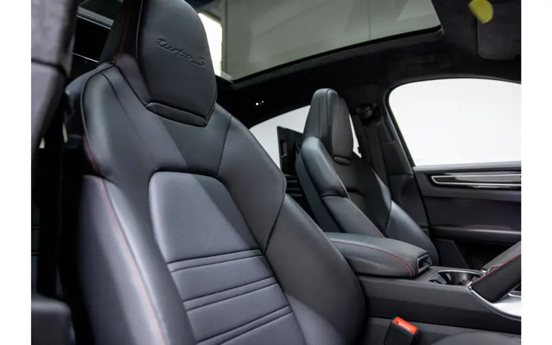 Porsche Cayenne Coupé 4.0 Turbo S E-Hybrid - 117447