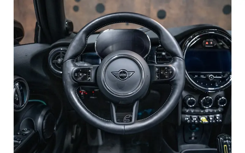 MINI MINI Electric Cabrio MINI Yours 33 kWh - 126042