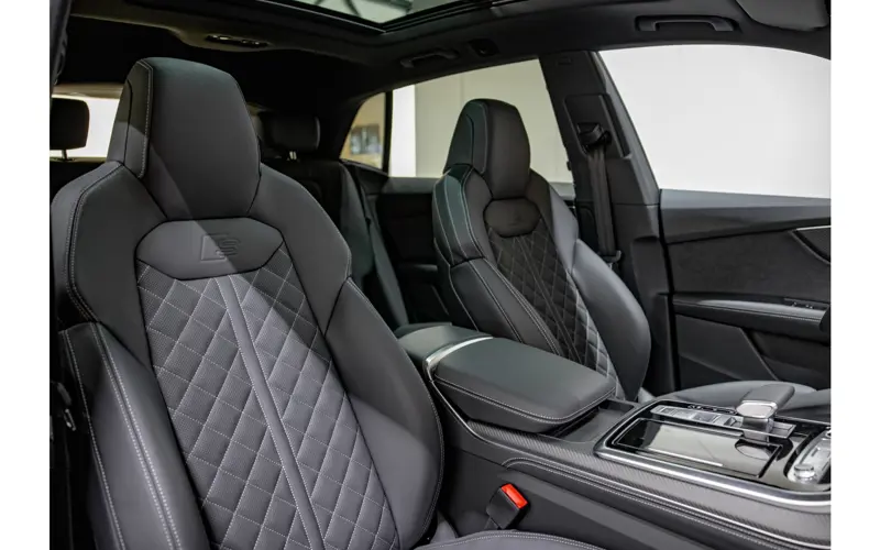 Audi Q8 60 TFSI e quattro Pro Line S Competition - 107413