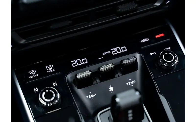 Porsche 911 Cabrio 3.0 Carrera 4 S - 135395