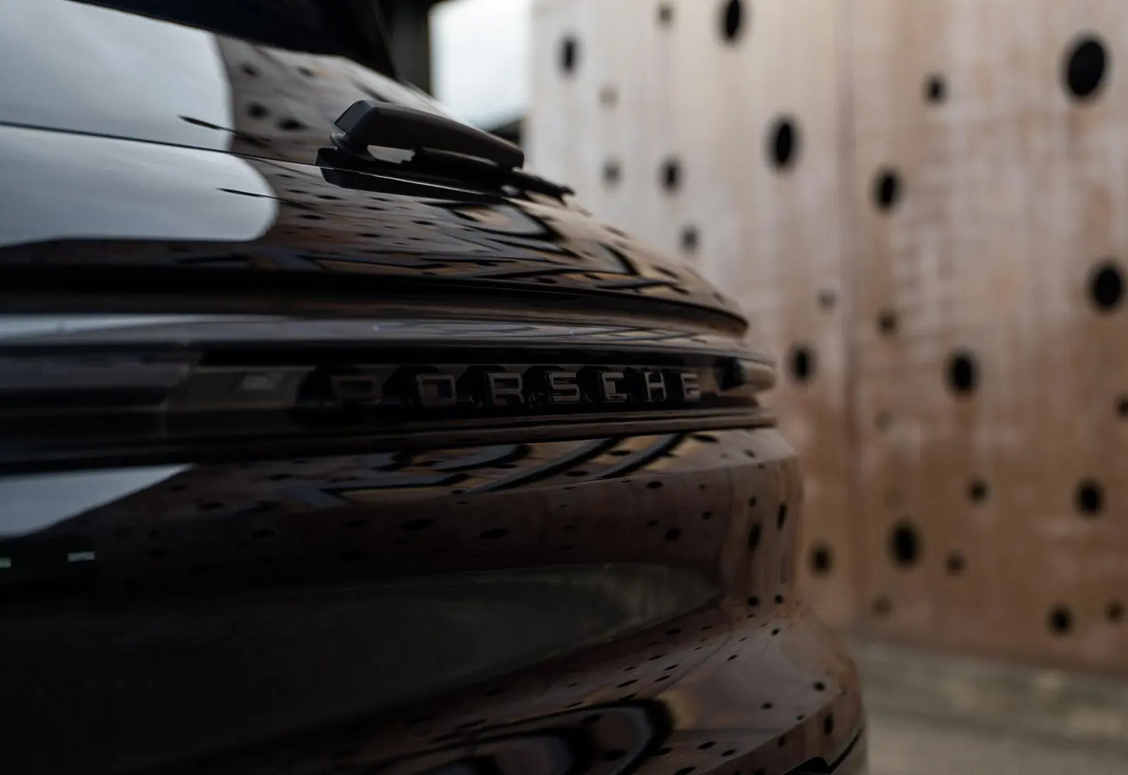 Porsche Cayenne 3.0 E-Hybrid - 172011