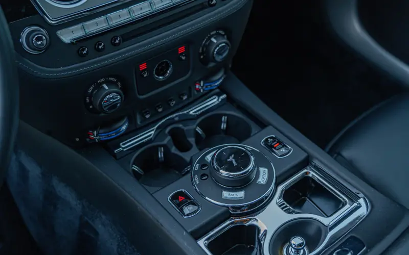 Rolls-Royce Wraith 6.6 V12 - 140885