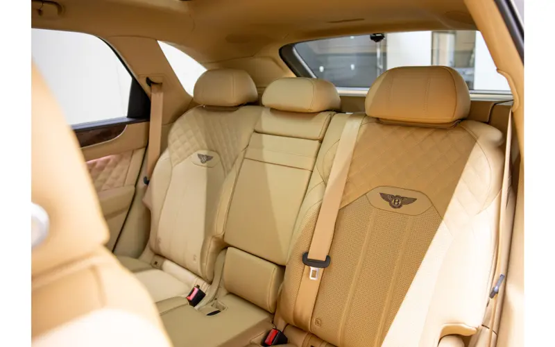 Bentley Bentayga 3.0 V6 Hybrid - 110978