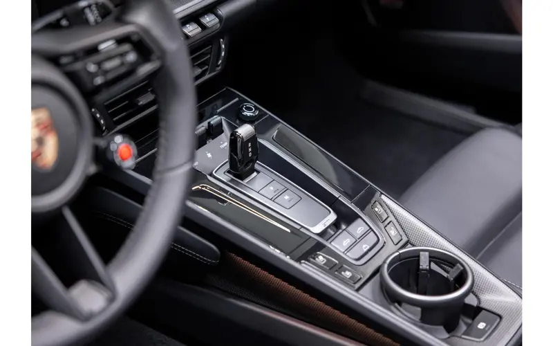 Porsche 911 Cabrio 3.6 T-Hybrid Carrera 4 GTS - 141827