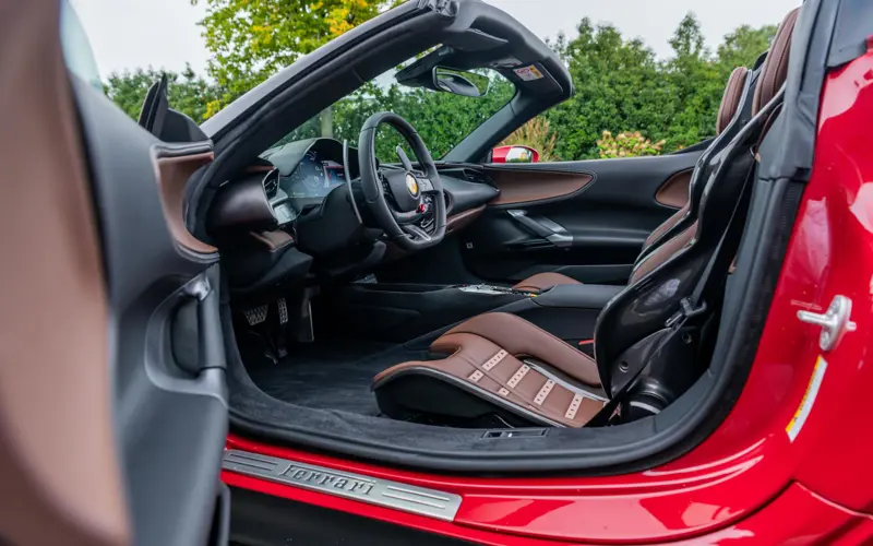 Ferrari SF90 Spider 4.0 V8 - 140778