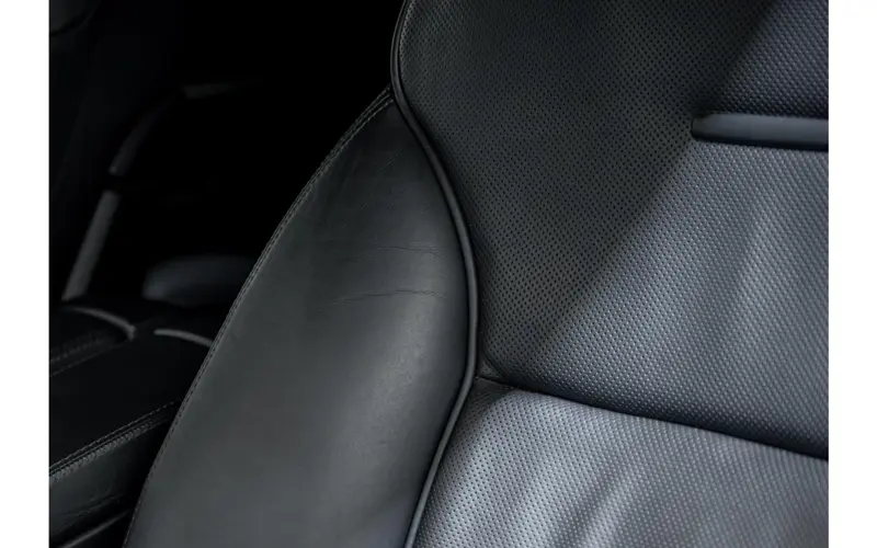 Audi A8 5.2 S8 quattro - 142803