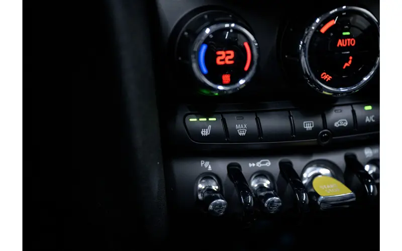 MINI MINI Electric Cabrio MINI Yours 33 kWh - 126048