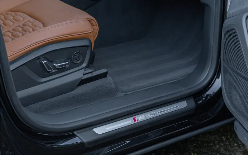 Audi Q8 4.0 TFSI RS Q8 quattro - 136973