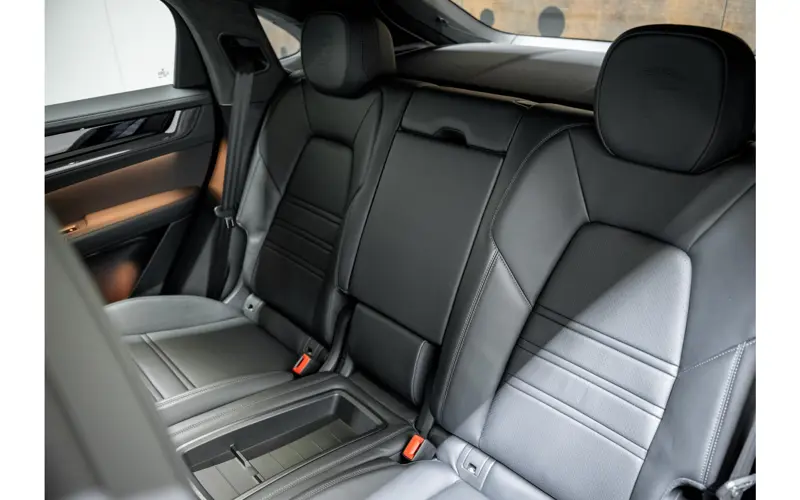 Porsche Cayenne Coupé 4.0 Turbo E-Hybrid GT - 142443
