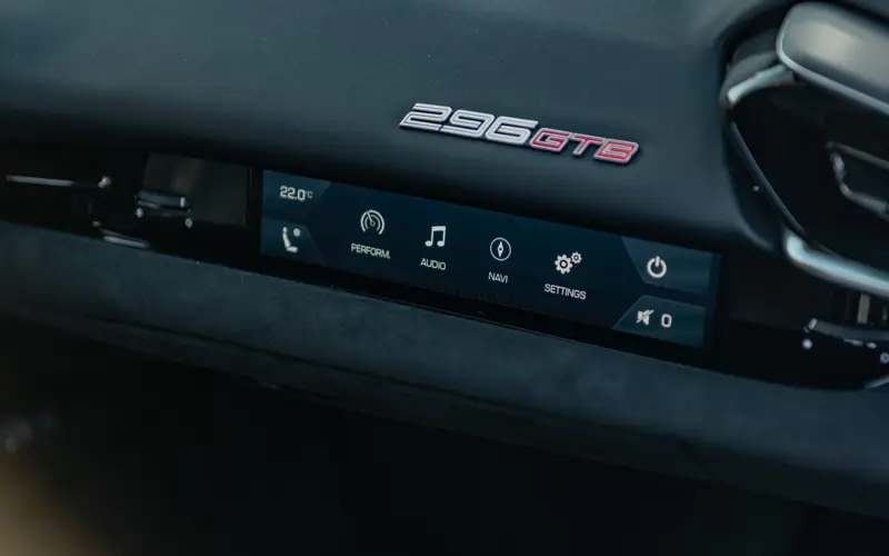 Ferrari 296 GTB 3.0 V6 N-LARGO - 132607