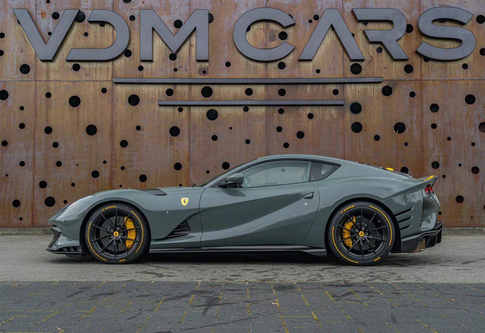 Ferrari 812 Competizione 6.5 V12 - 137703