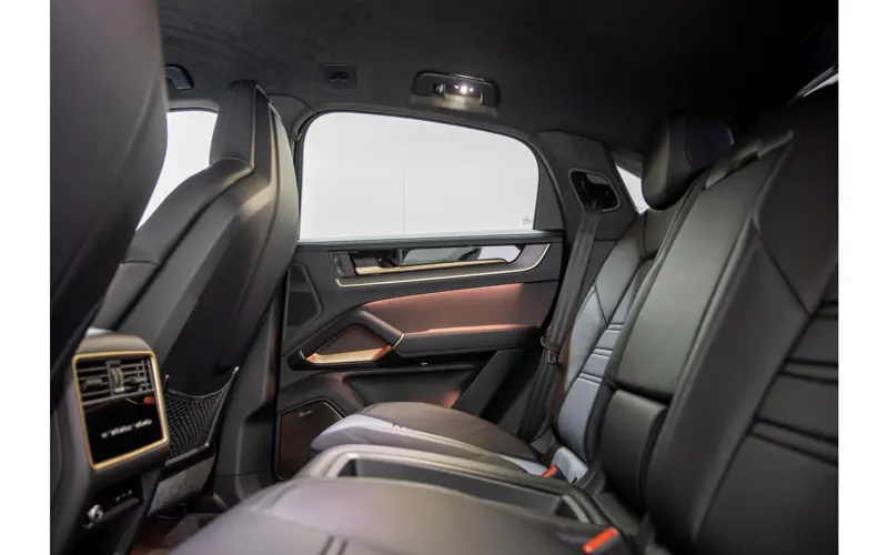 Porsche Cayenne Coupé 4.0 Turbo E-Hybrid GT - 120868