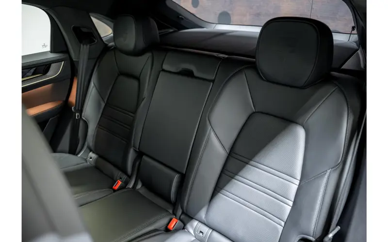 Porsche Cayenne Coupé 4.0 Turbo E-Hybrid - 172314