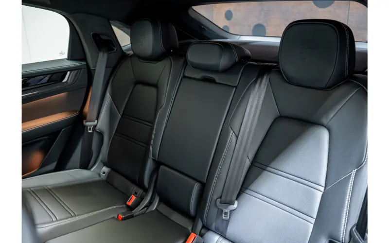 Porsche Cayenne Coupé 4.0 Turbo E-Hybrid GT - 139242