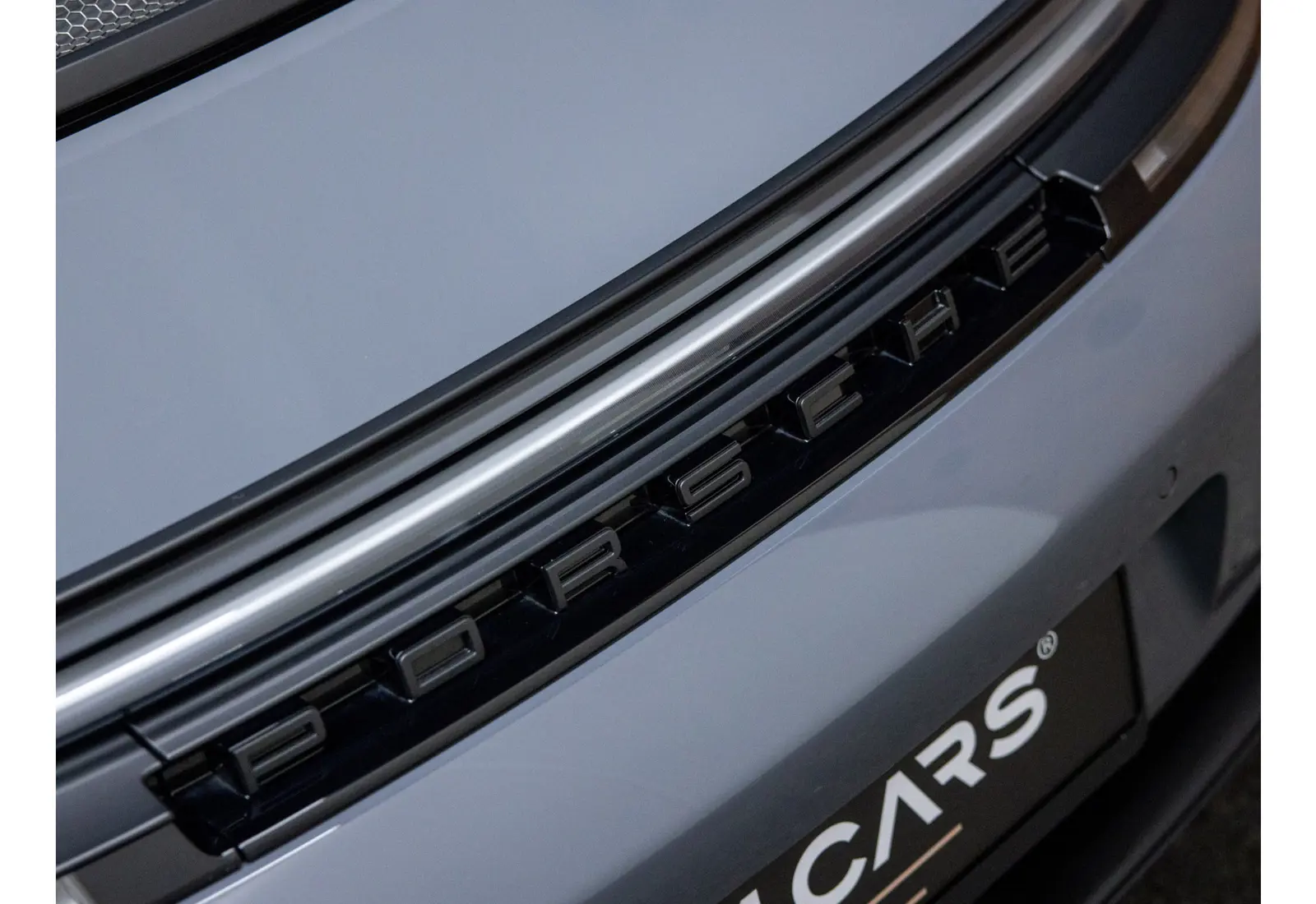 Porsche 911 4.0 GT3 Touring - 112473