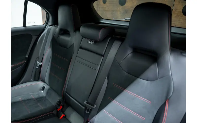 Mercedes-Benz A-Klasse AMG 45 4MATIC+ - 153542