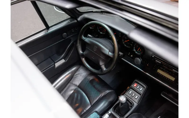 Porsche 911 (993) 3.6 Carrera 4S Coupé - 123366