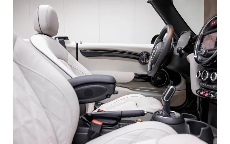 MINI Cabrio 2.0 John Cooper Works Chili - 123273