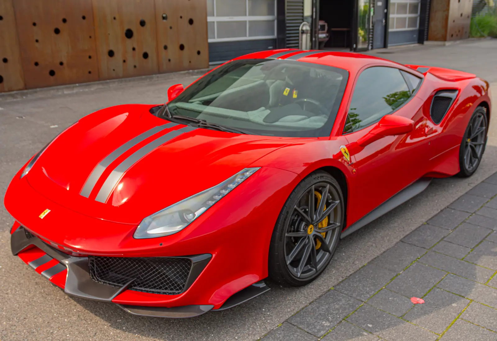 Ferrari 488 3.9 Pista HELE - 63532