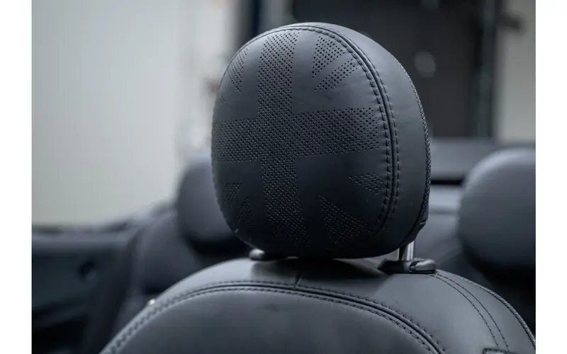 MINI MINI Electric Cabrio MINI Yours 33 kWh - 126055