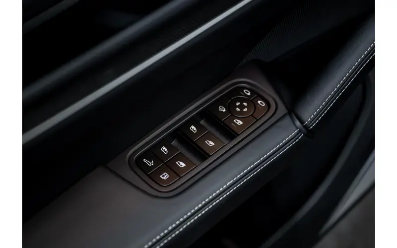 Porsche Cayenne 4.0 Turbo E-Hybrid - 170767
