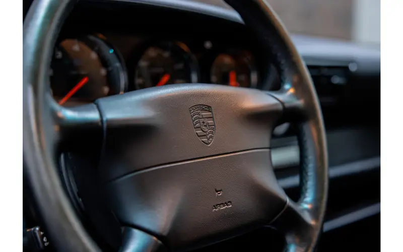 Porsche 911 (993) 3.6 Carrera 4S Coupé - 123363