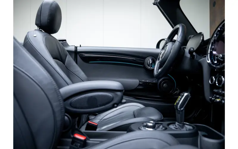 MINI MINI Electric Cabrio MINI Yours 33 kWh - 126049