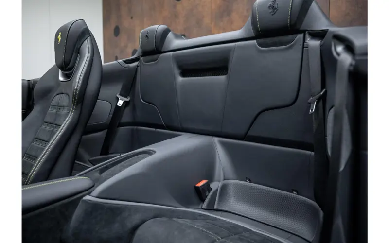 Ferrari Roma Spider 3.9 V8 - 141535