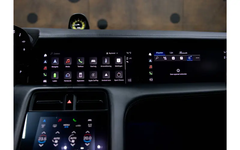 Porsche Taycan Turbo S 93 kWh - 121705