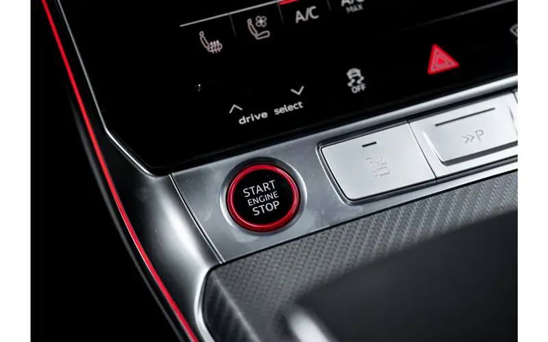 Audi A6 Avant RS 6 TFSI quattro - 170900