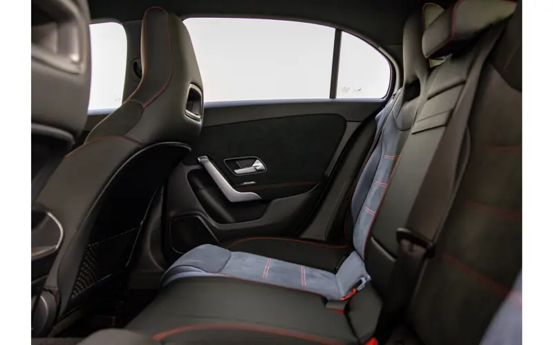 Mercedes-Benz A-Klasse 250 e Star Edition AMG Line - 126111