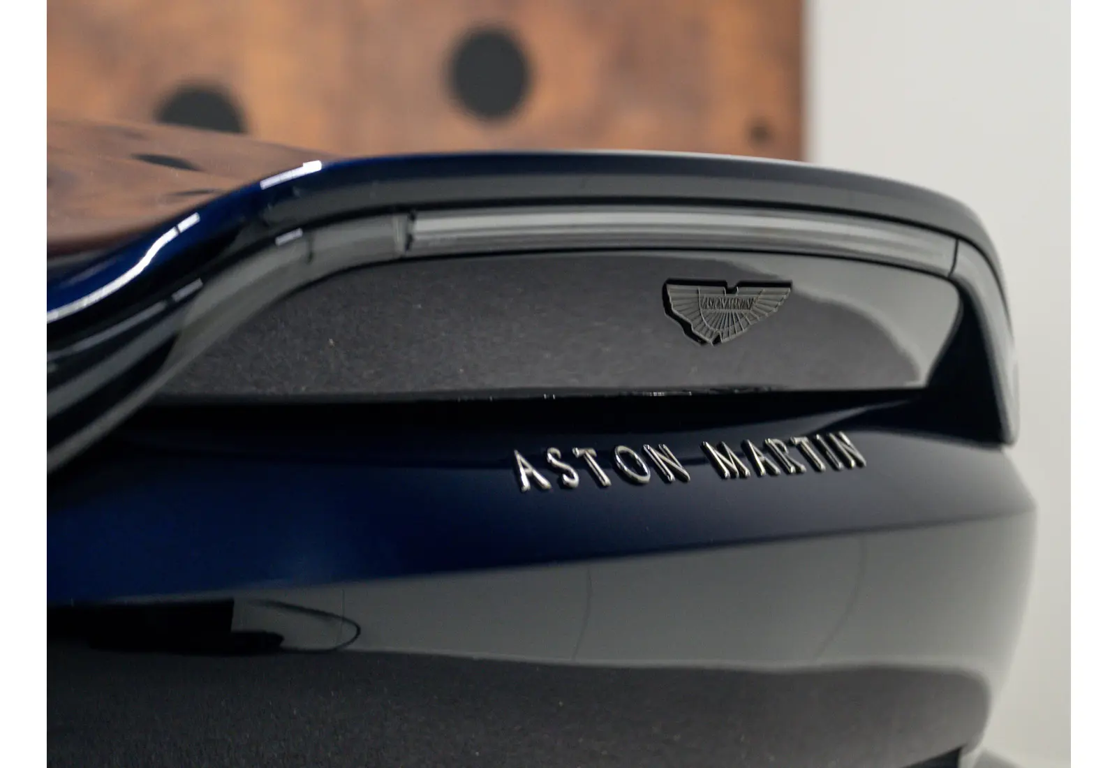 Aston Martin Vantage Roadster 4.0 V8 - 137845