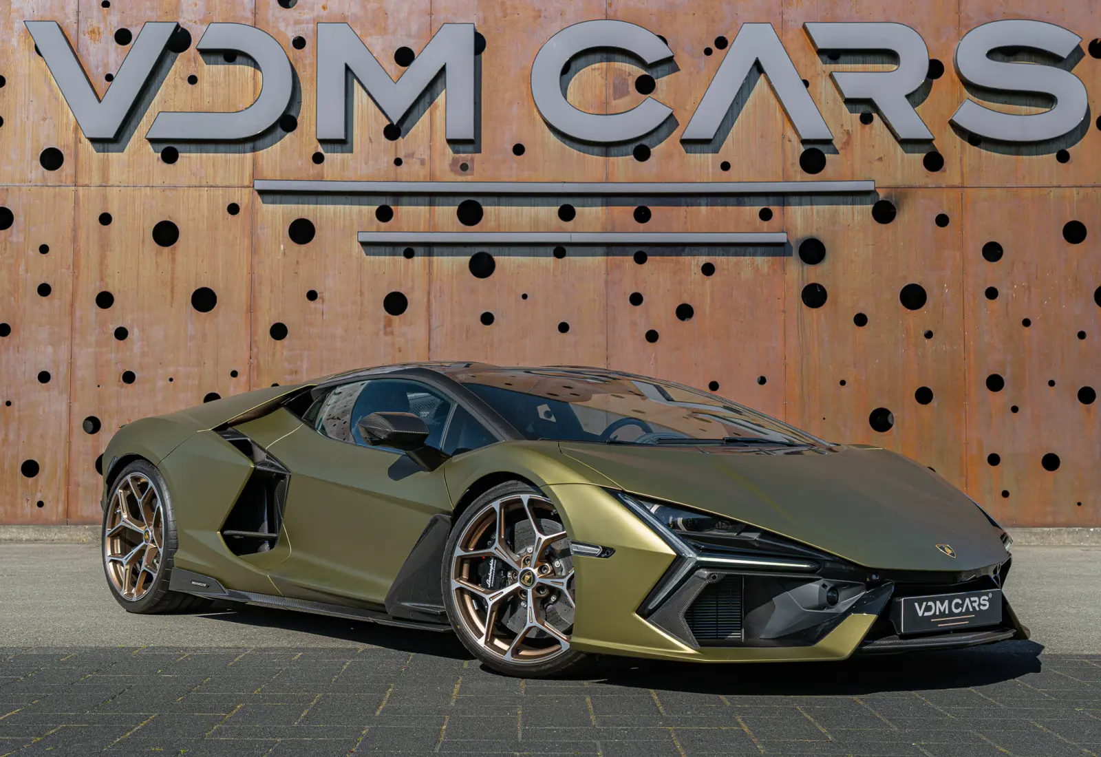 Lamborghini Revuelto Revuelto - 140259