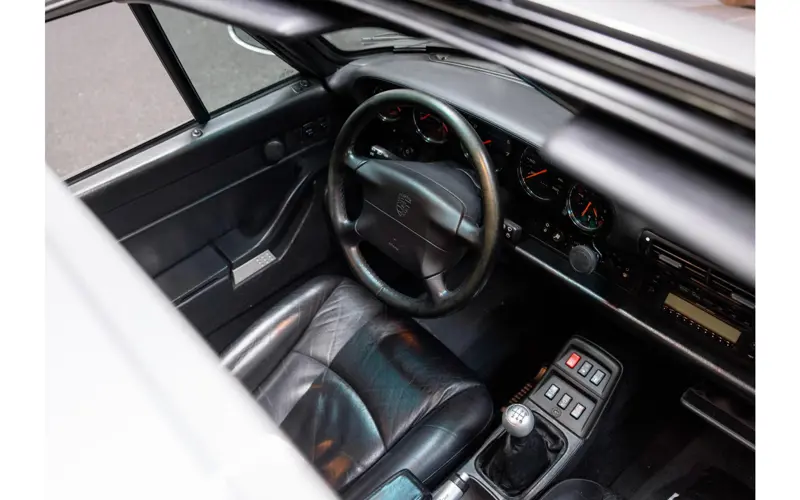 Porsche 911 (993) 3.6 Carrera 4S Coupé - 142007