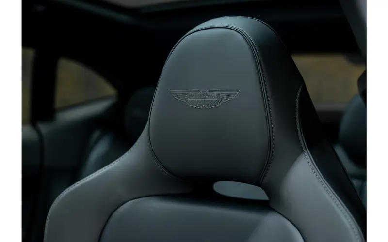 Aston Martin Dbx 4.0 V8 707 - 147303