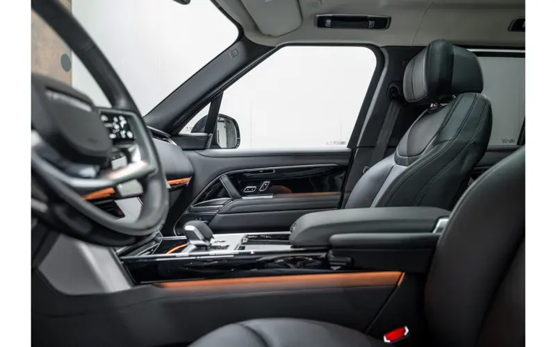 Land Rover Range Rover 3.0 P550e Autobiography PHEV - 134046