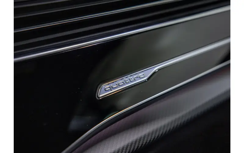 Audi Q8 60 TFSIe Competition ABT - 111761