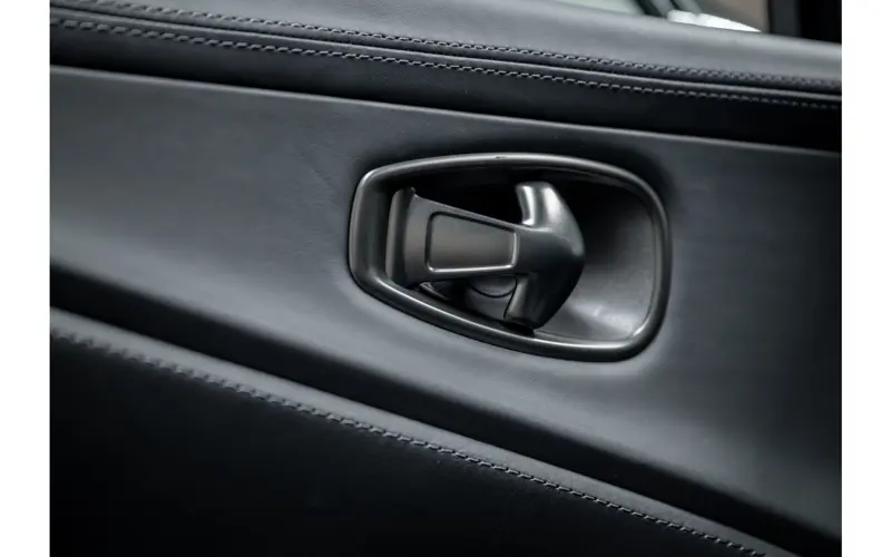 Aston Martin Dbx 4.0 V8 707 - 127312