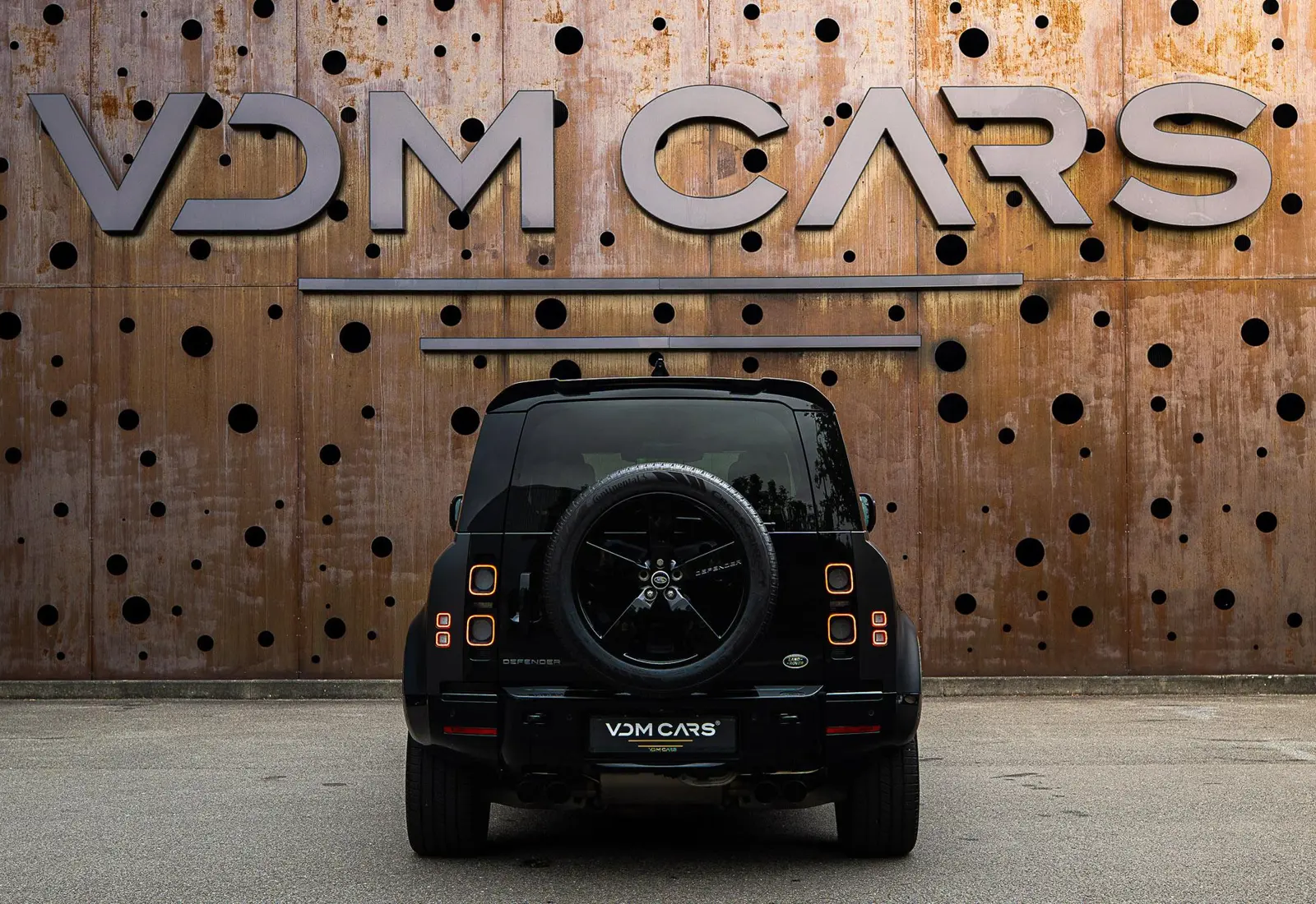 Land Rover Defender 110 5.0 P525 110 V8 Carpathian Edition - 170322