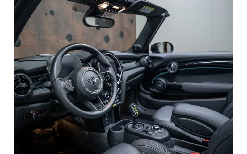 MINI MINI Electric Cabrio MINI Yours 33 kWh - 126041