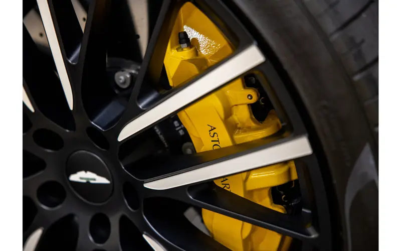 Aston Martin Dbx 4.0 V8 707 - 111080