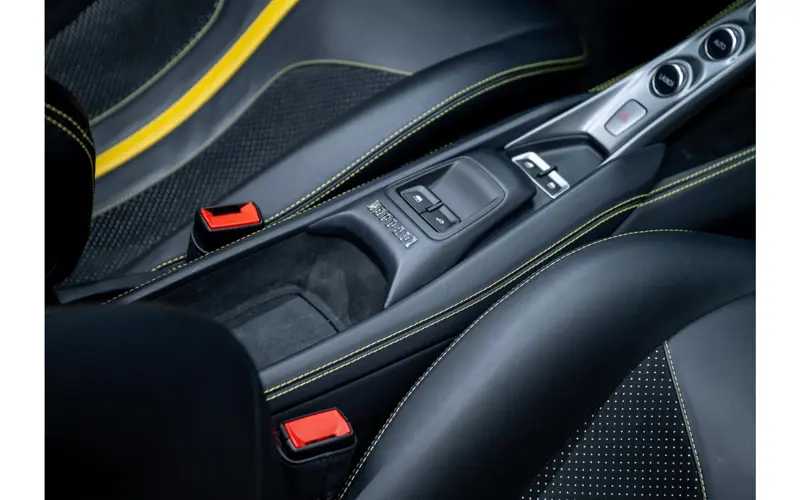 Ferrari F8 Spider 3.9 V8 HELE - 144566