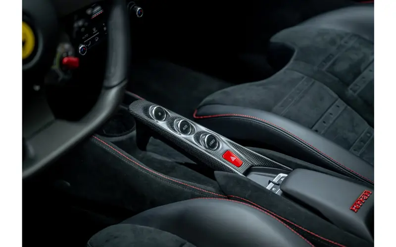 Ferrari F8 Tributo 3.9 V8 HELE - 137672