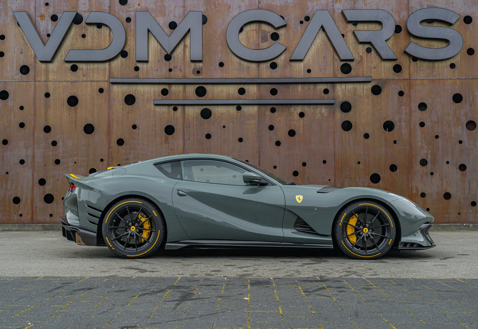 Ferrari 812 Competizione 6.5 V12 - 137702
