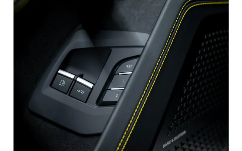 Lamborghini Urus 4.0 V8 Hybrid SE - 173737