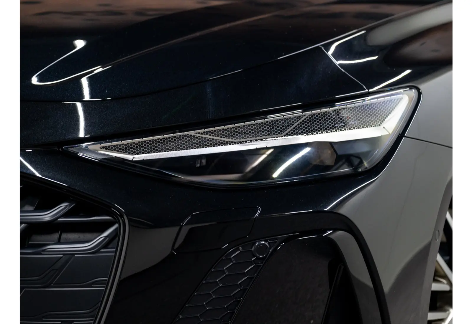 Audi A6 Avant 2.0 e-hybrid quattro S edition Competition - 131453