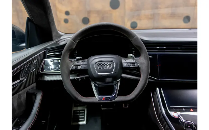 Audi Q8 4.0 TFSI RS Q8 quattro - 123220