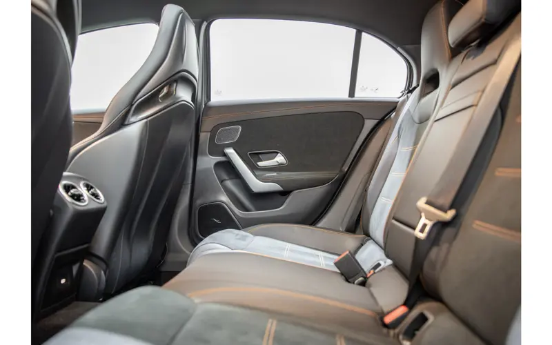 Mercedes-Benz A-Klasse AMG 45 S 4MATIC+ - 119883