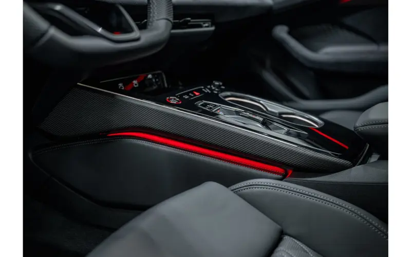 Audi A6 Avant 2.0 e-hybrid quattro S edition Competition - 131485