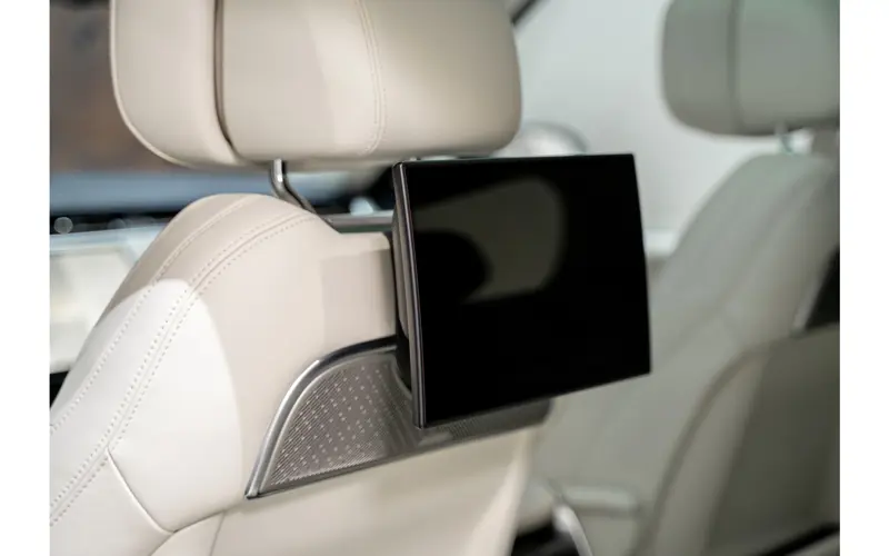 Land Rover Range Rover P550 E Autobiography - 137127